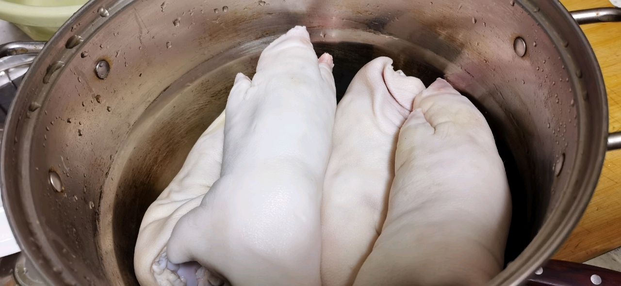 卤猪蹄2021