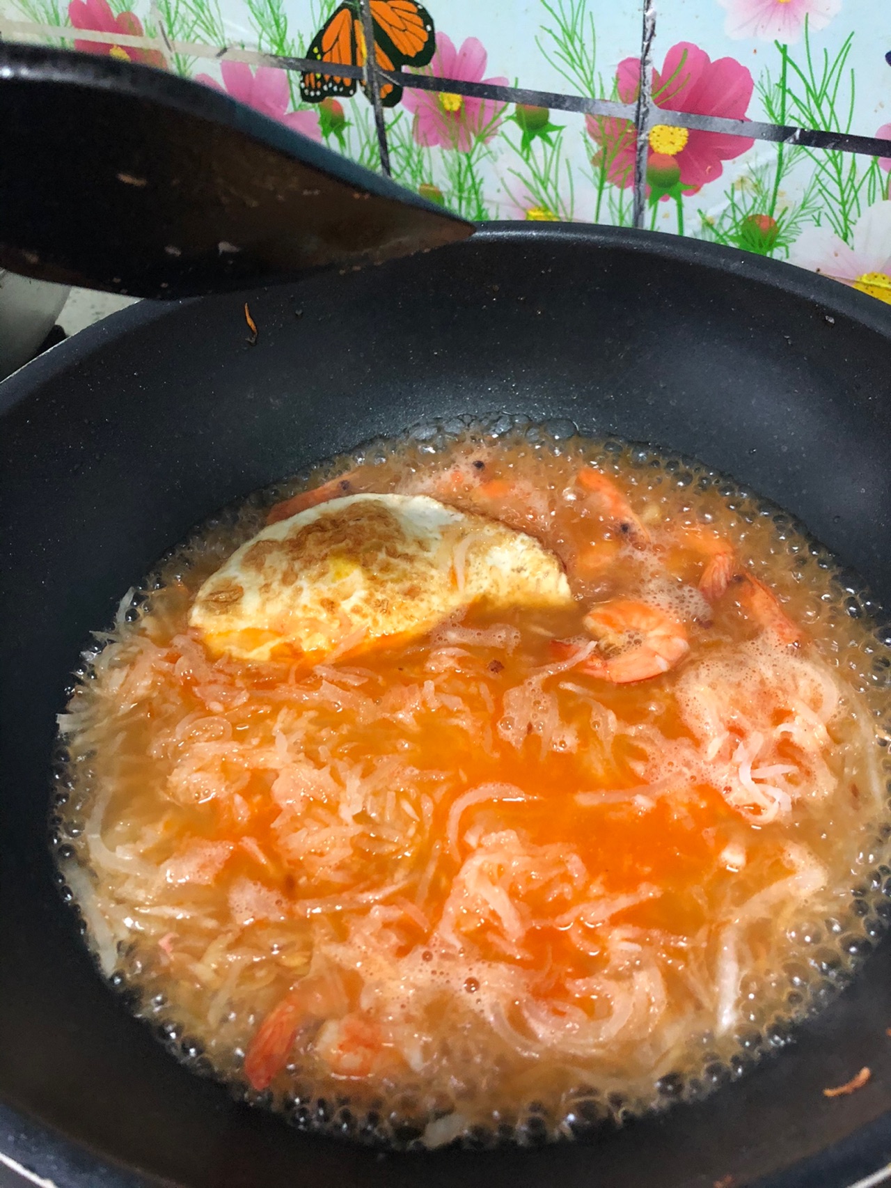 萝卜大虾鸡蛋汤。。。减肥又美味