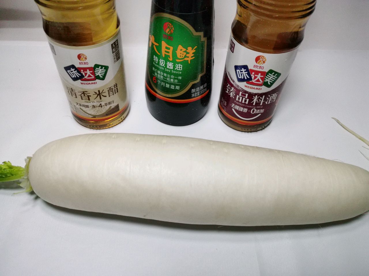 萝卜炖鲫鱼