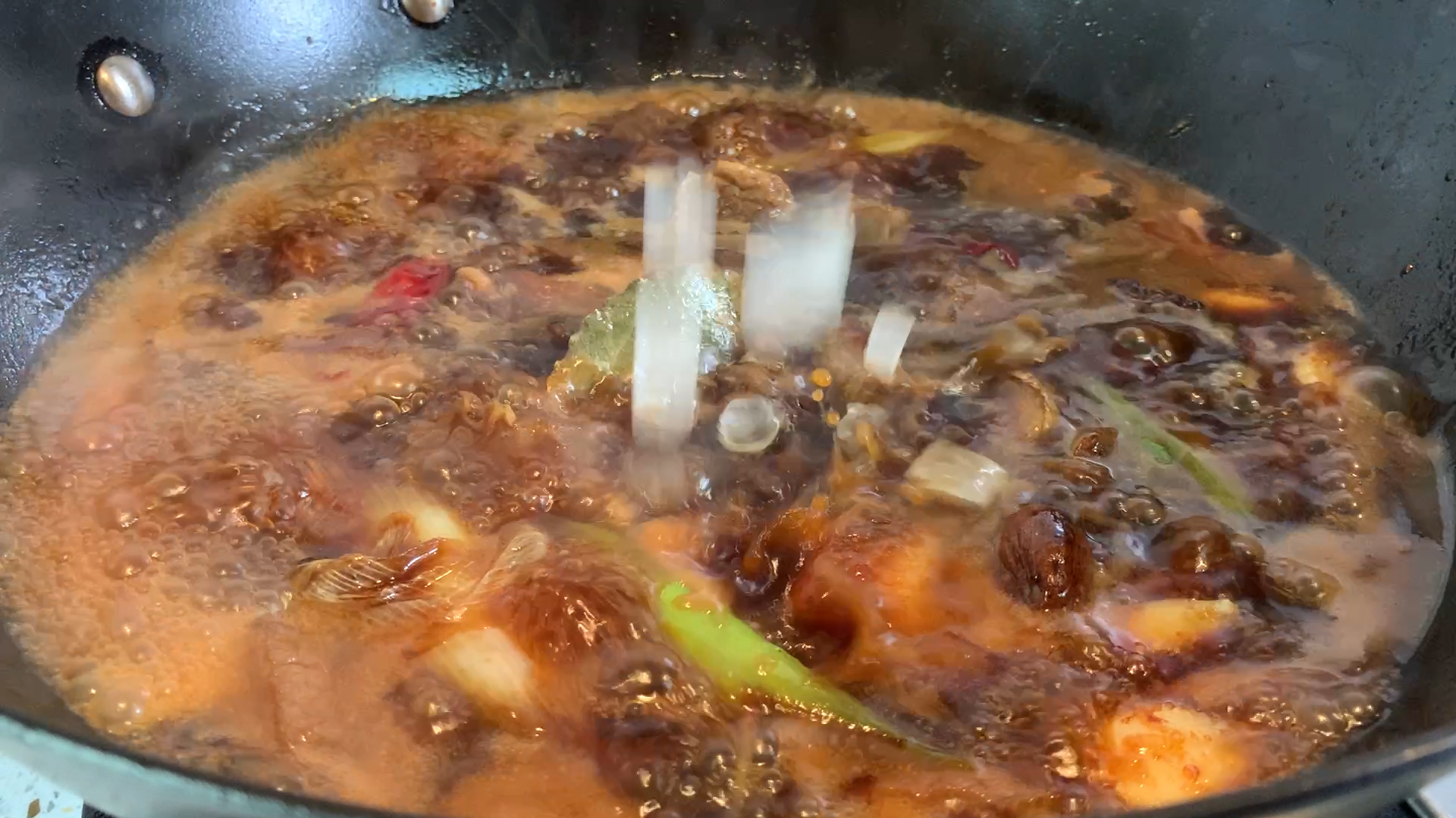 萝卜炖牛肉
