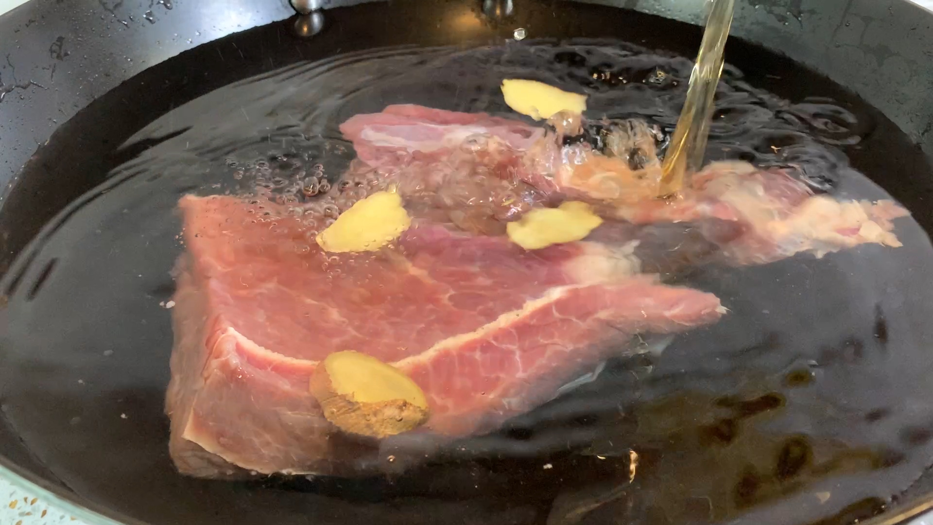 萝卜炖牛肉