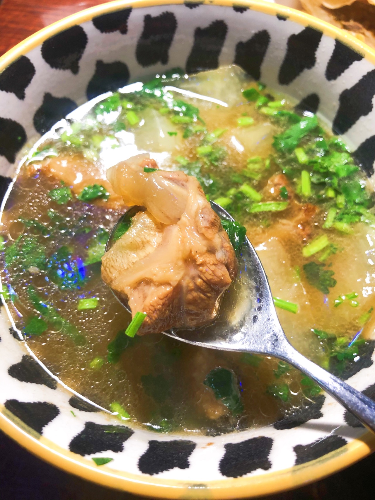 萝卜炖羊肉 大口吃肉喝汤