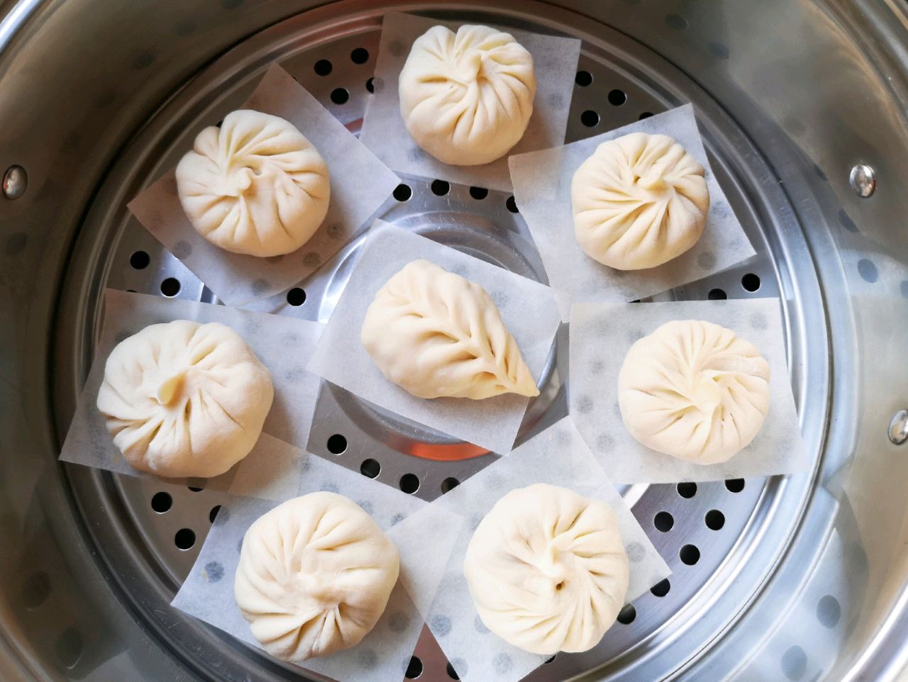 萝卜干油渣馅包子