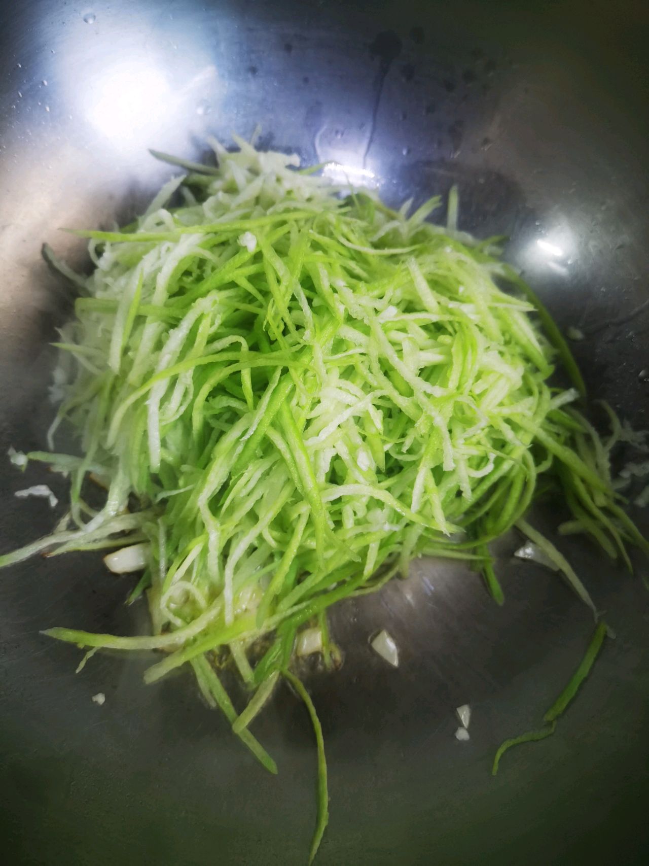 萝卜丝豆腐汤