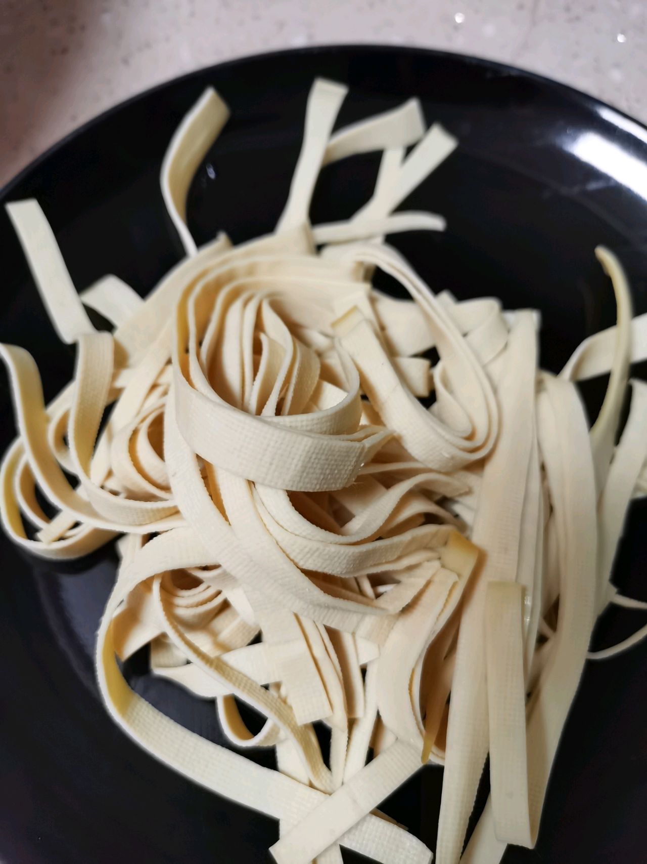 绿豆芽炒韭菜