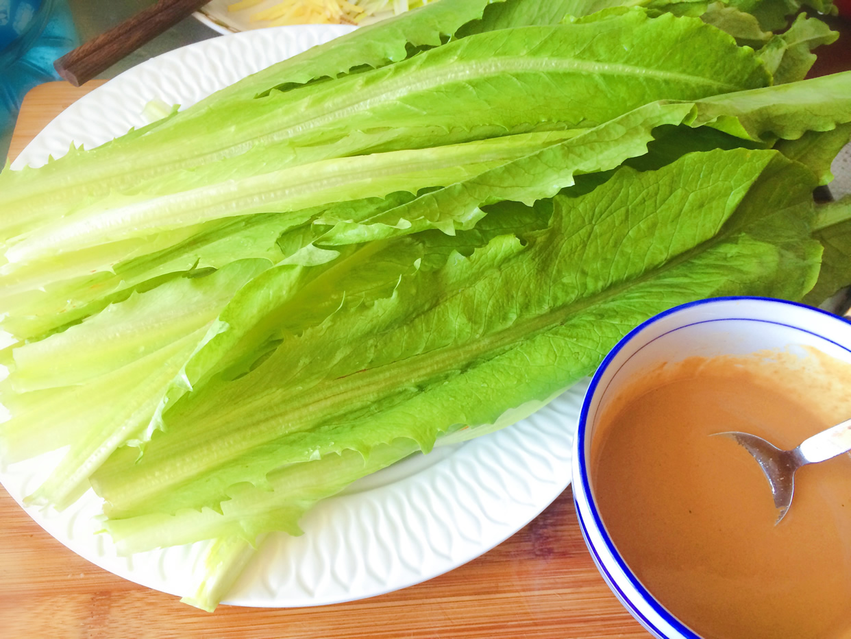 麻酱拌油麦菜
