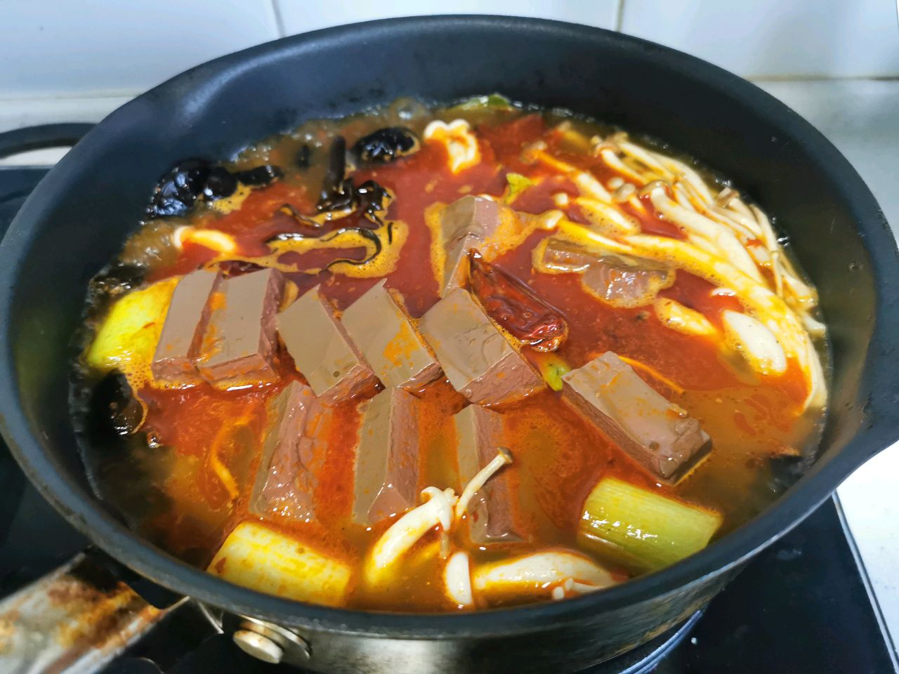 麻辣肥牛  牛气冲天
