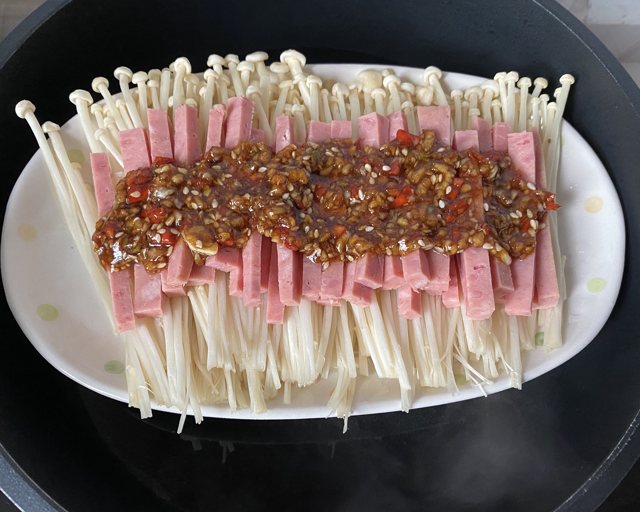 麻辣火腿金针菇