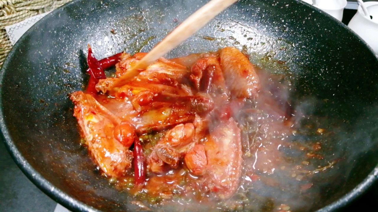 麻辣鸡翅