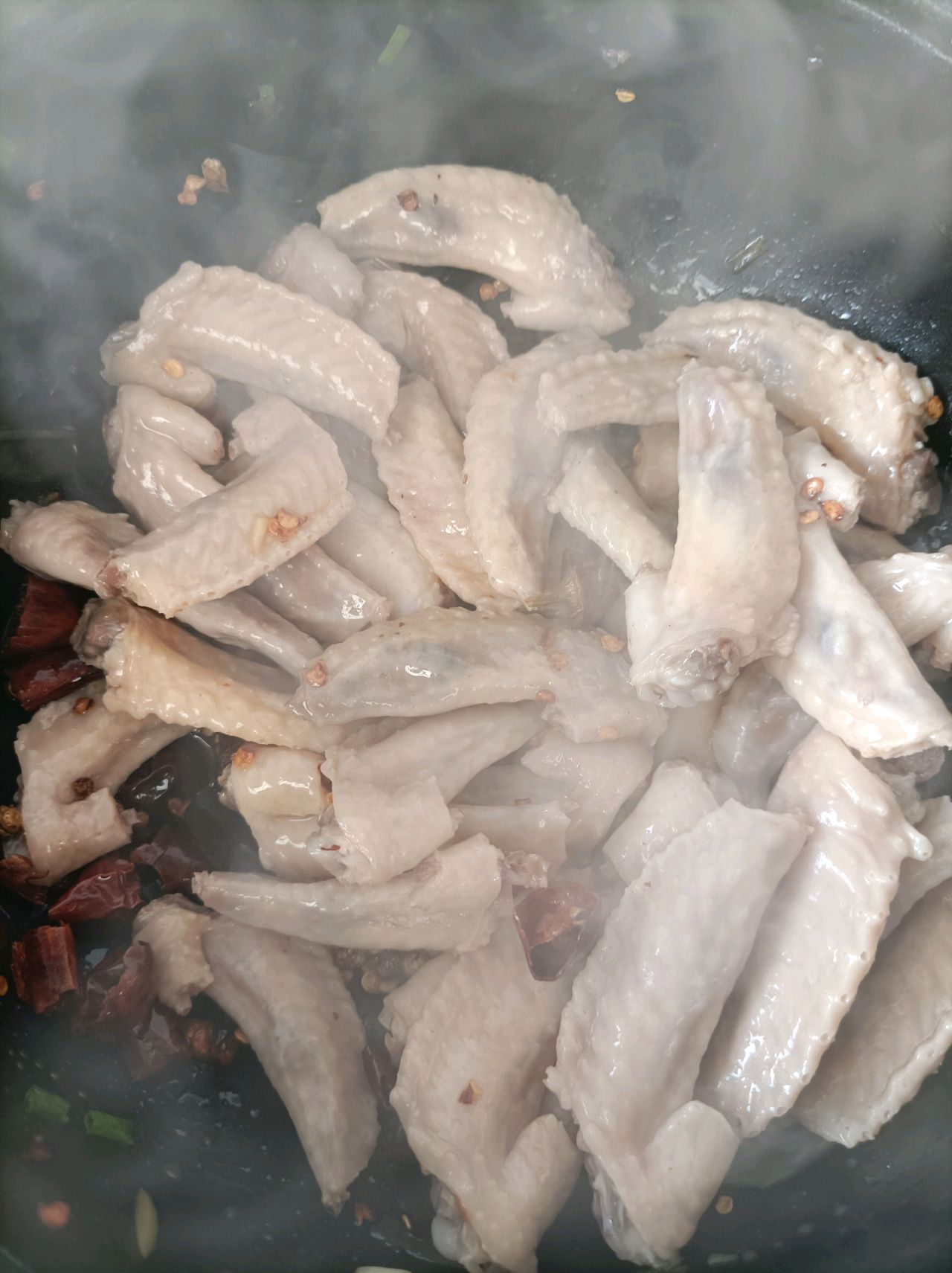 麻辣鸡尖