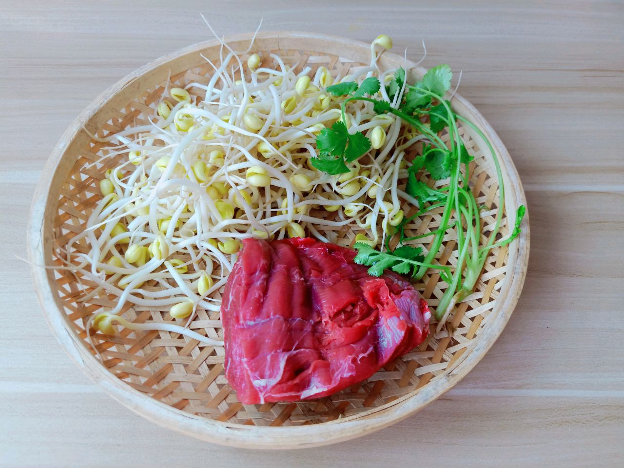 麻辣水煮牛肉