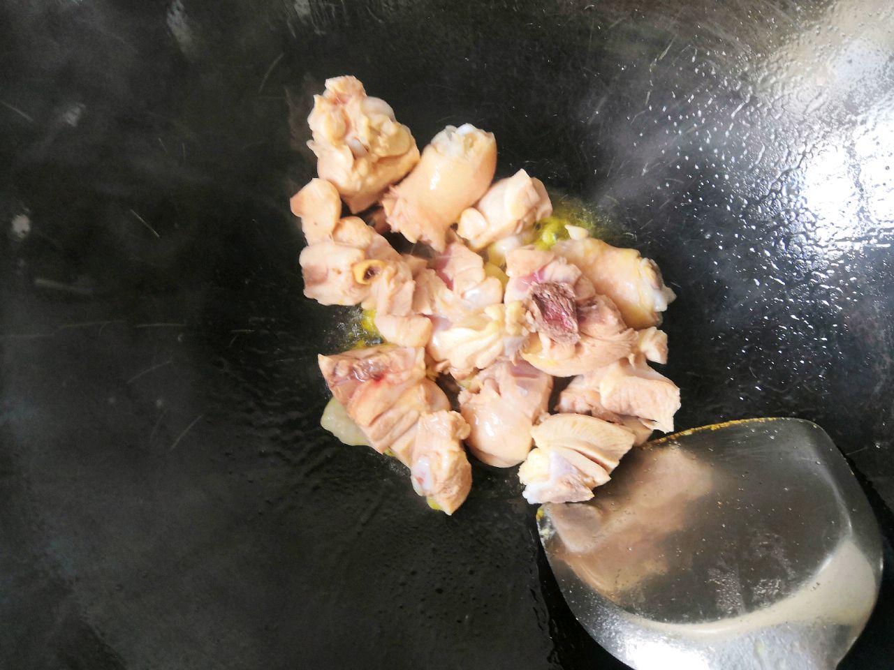 麻辣土豆鸡块