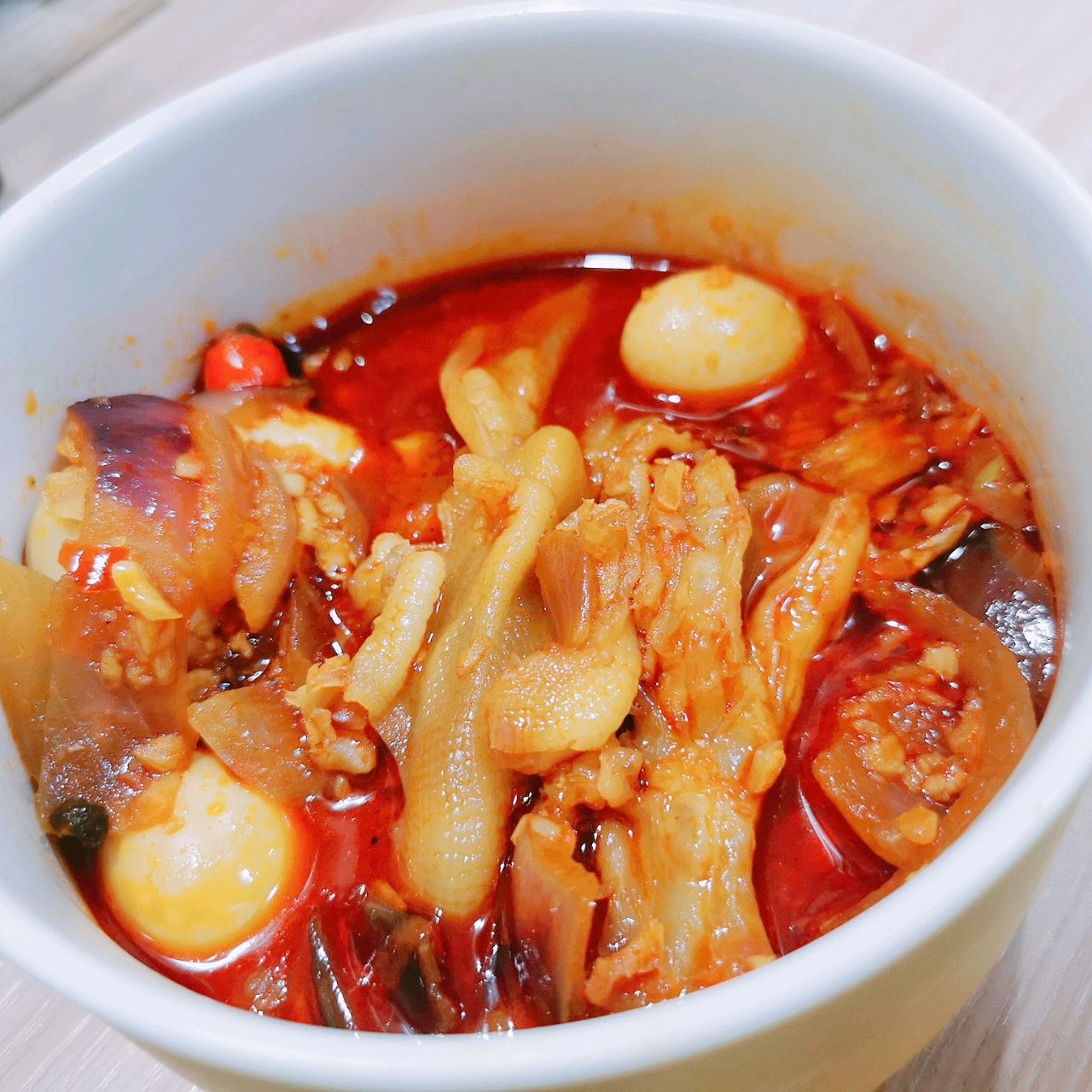 麻辣小鸭踢皮球（奇奇怪怪系列）