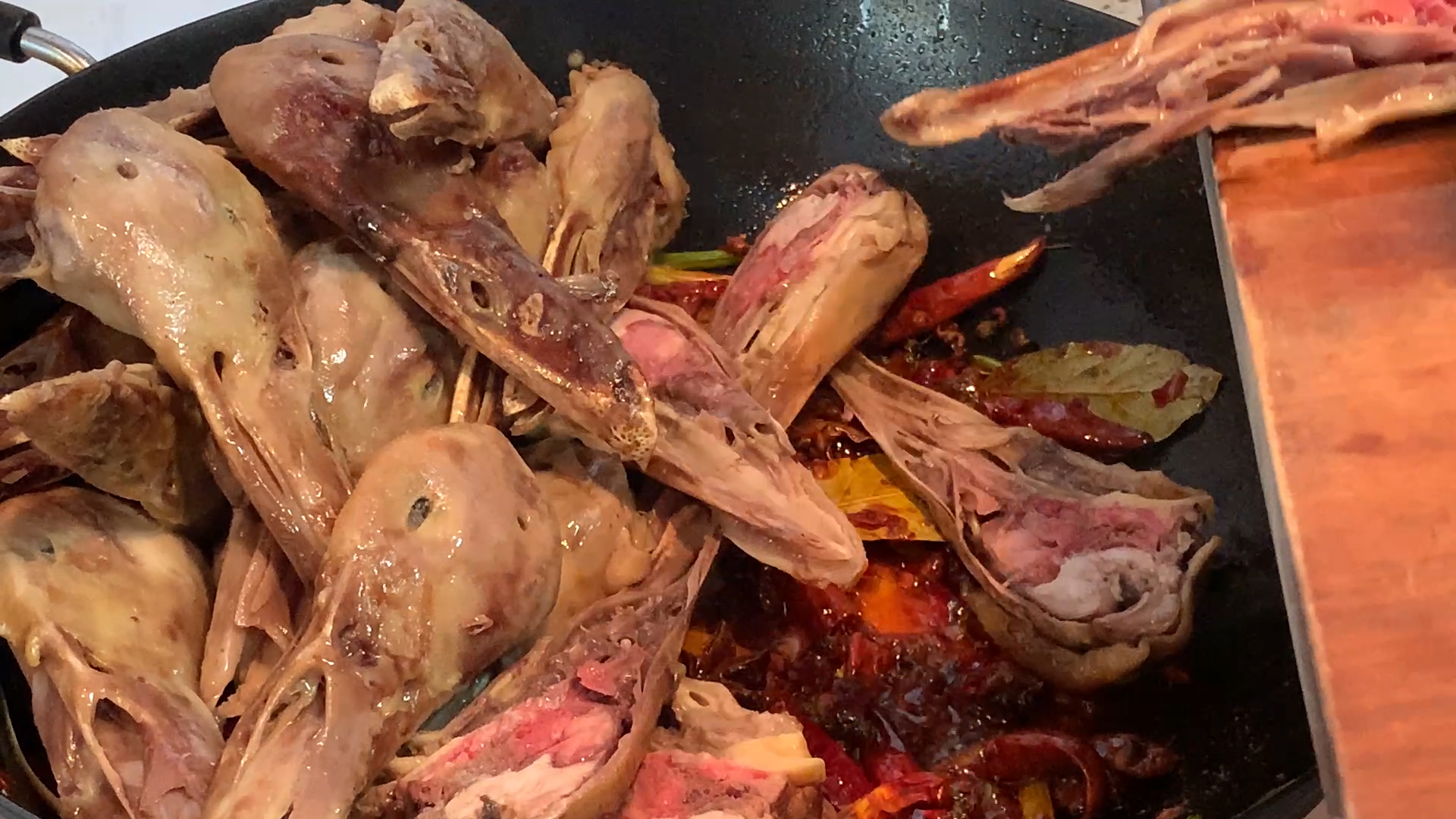 麻辣鸭头