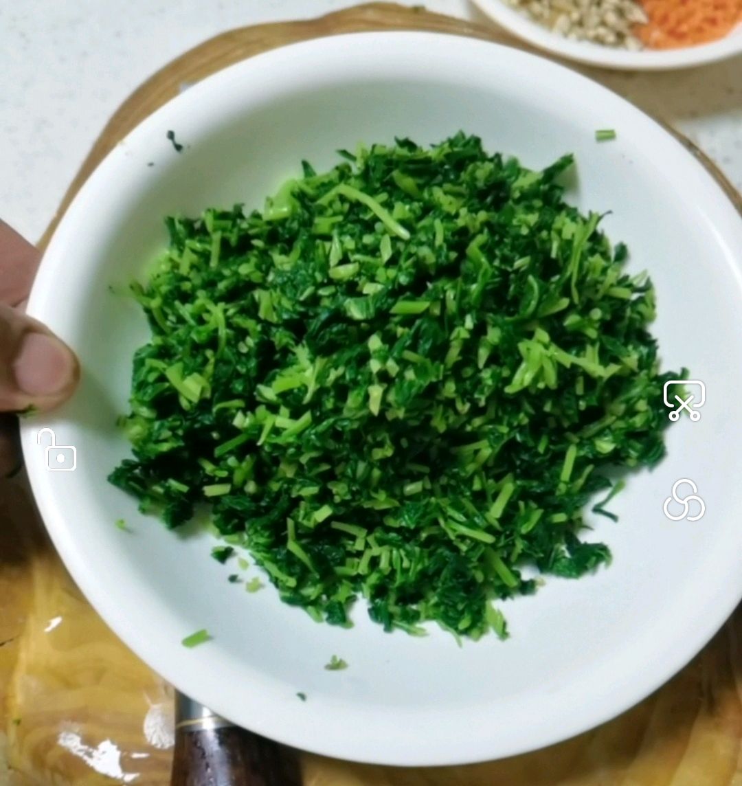 马兰头鲜肉大馄饨
