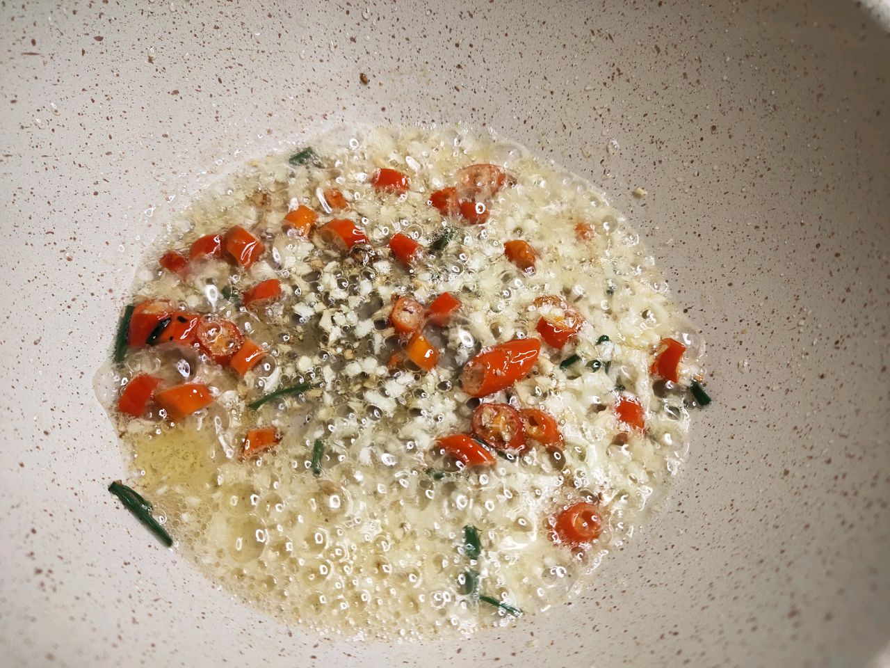 麻婆豆腐烧毛豆