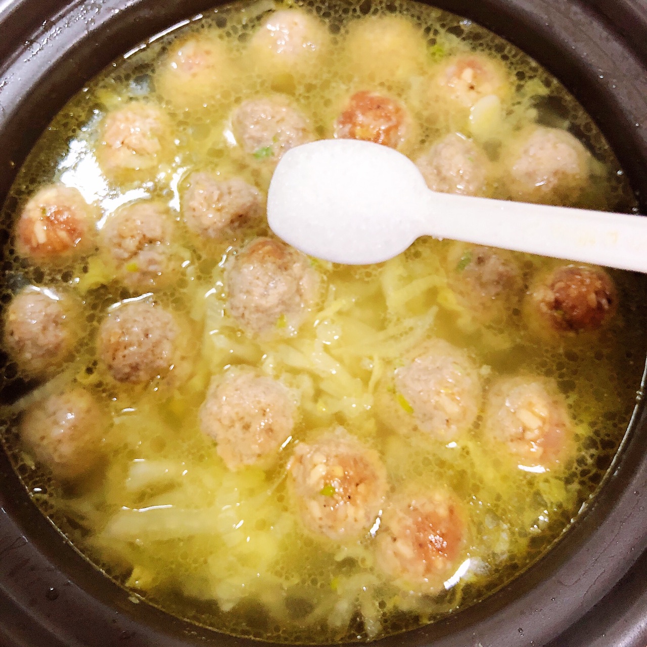 马蹄丸子白菜汤