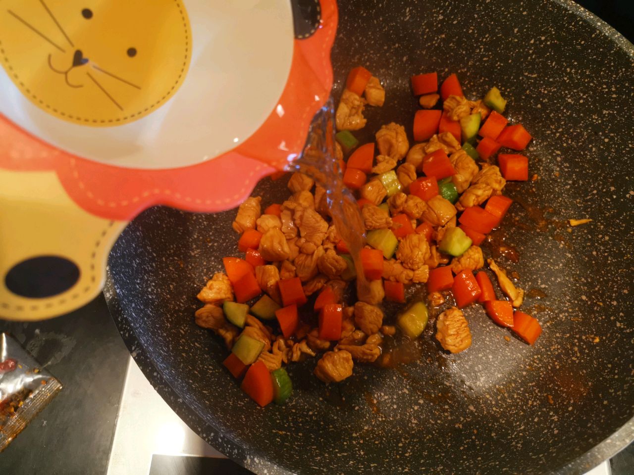 麻味蒜香宫保鸡丁