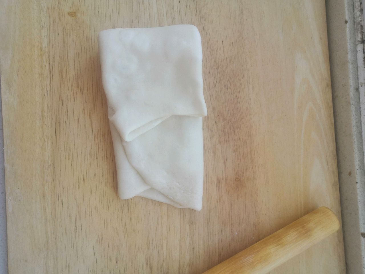 蔓越莓炼奶小面包(手揉)