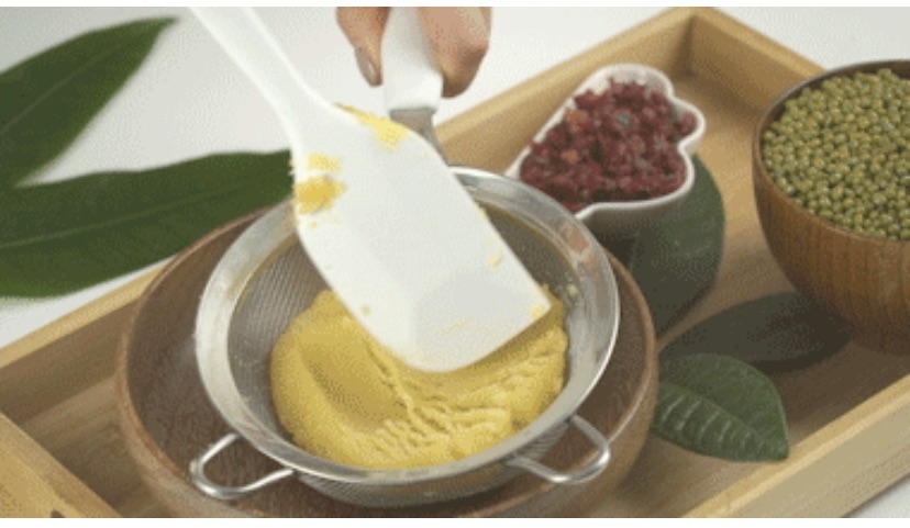 蔓越莓绿豆糕