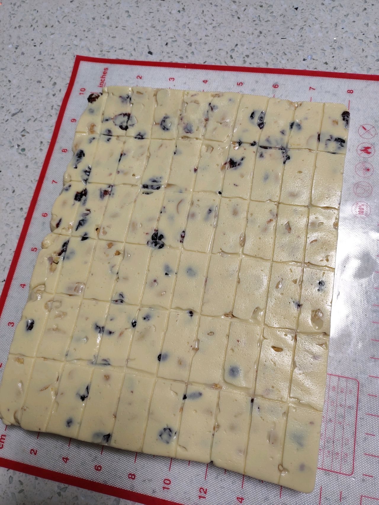蔓越莓牛轧糖