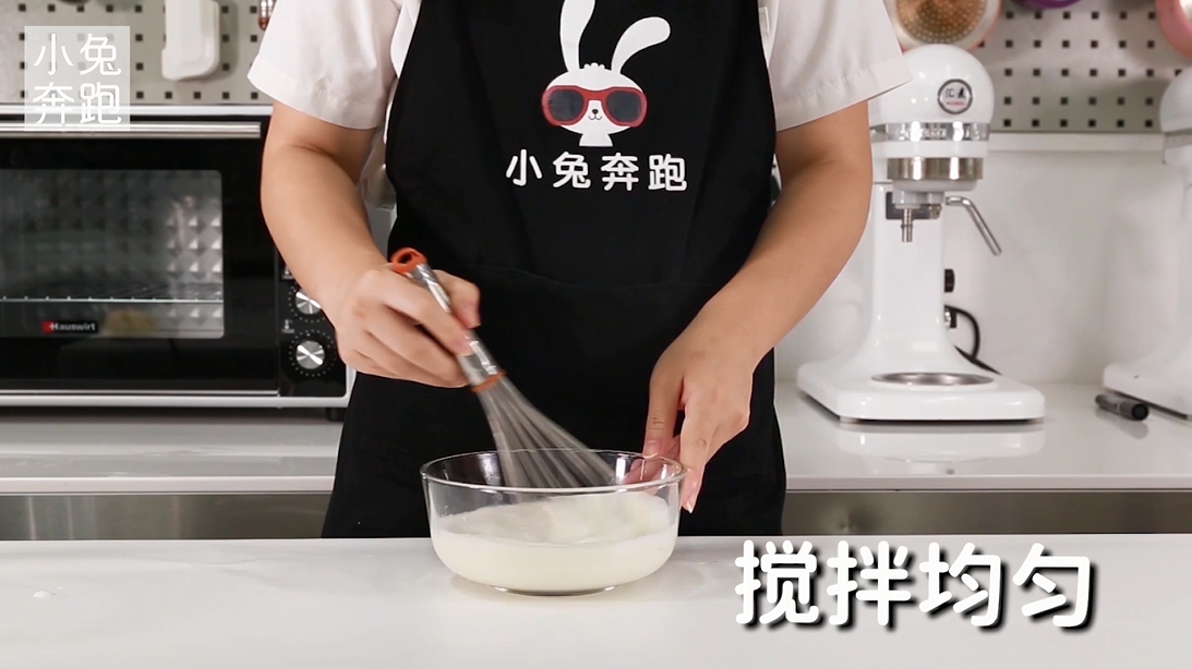 芒果双皮奶的做法，小兔奔跑甜品教程