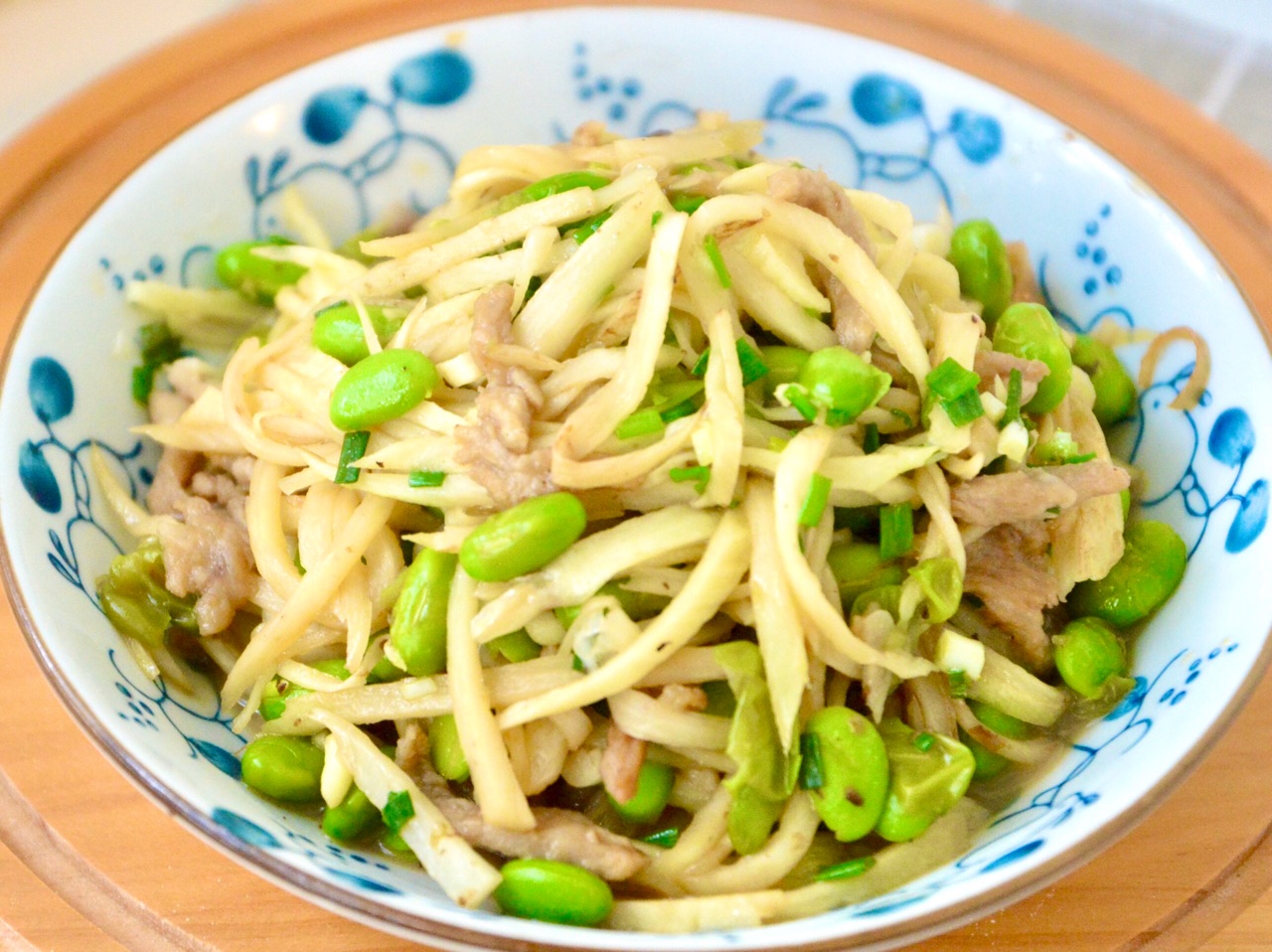 毛豆茭白肉丝