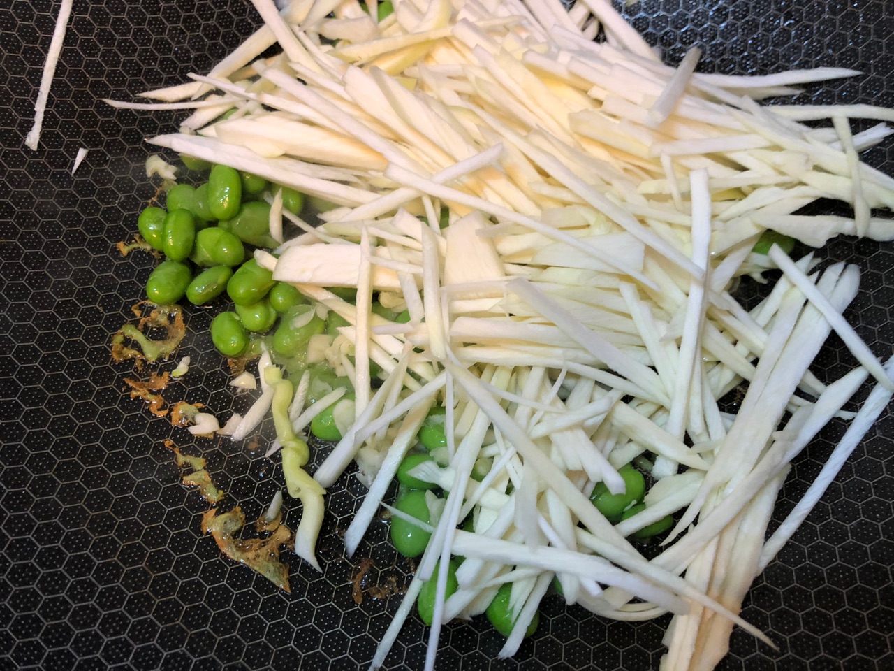 毛豆茭白肉丝