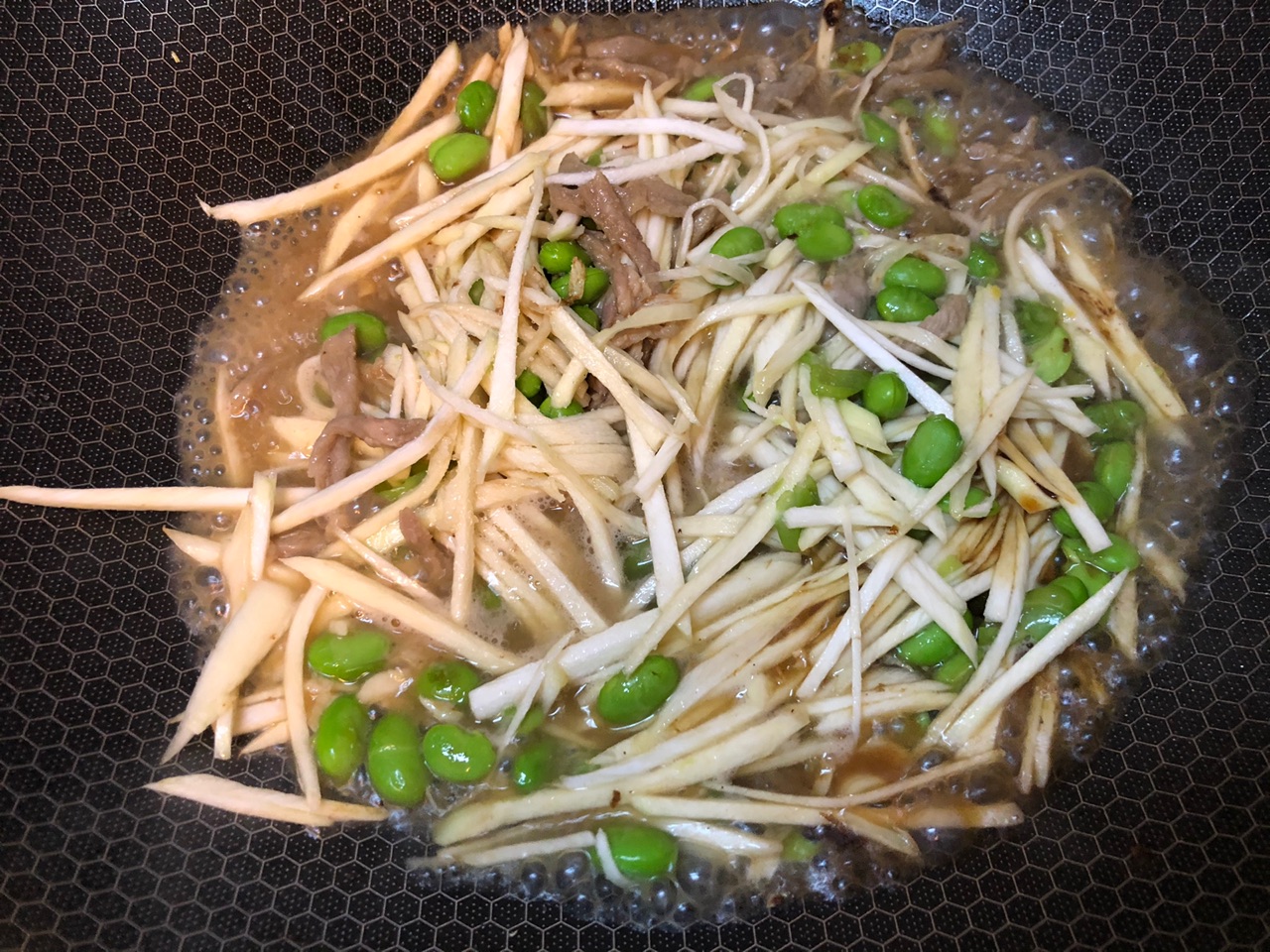 毛豆茭白肉丝