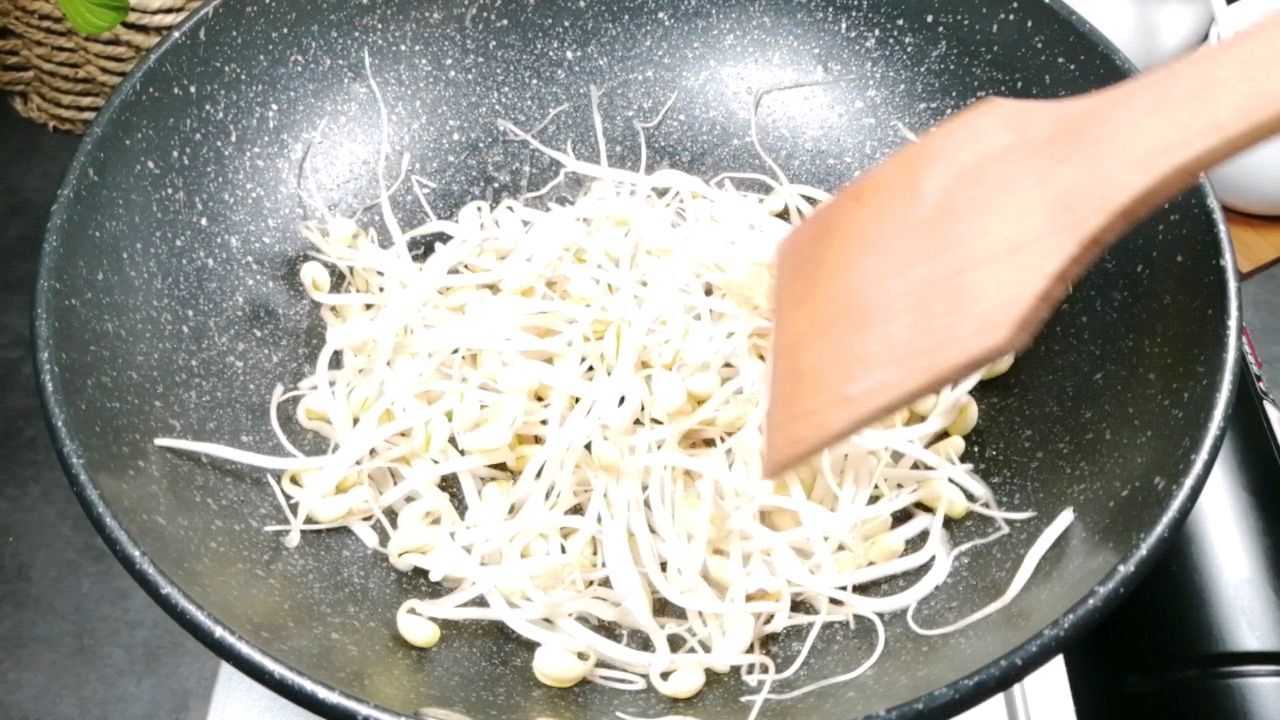毛血旺