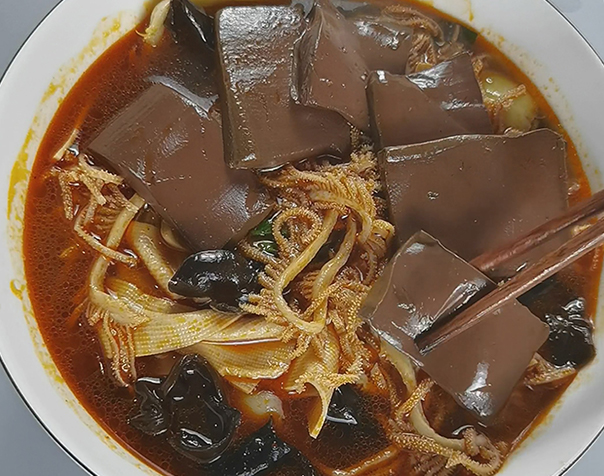 毛血旺