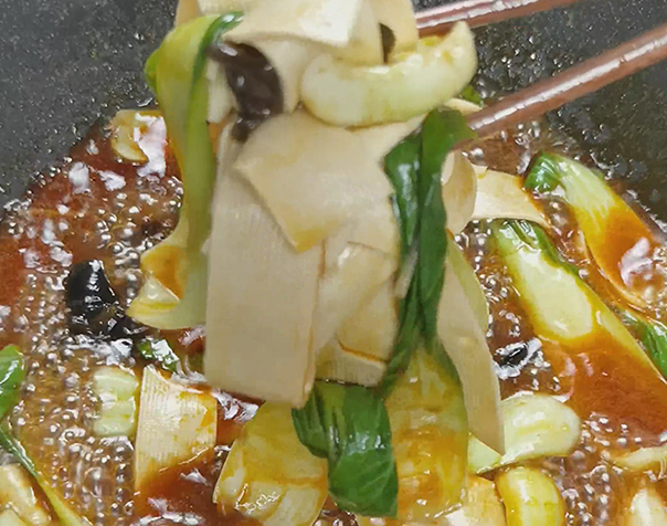 毛血旺