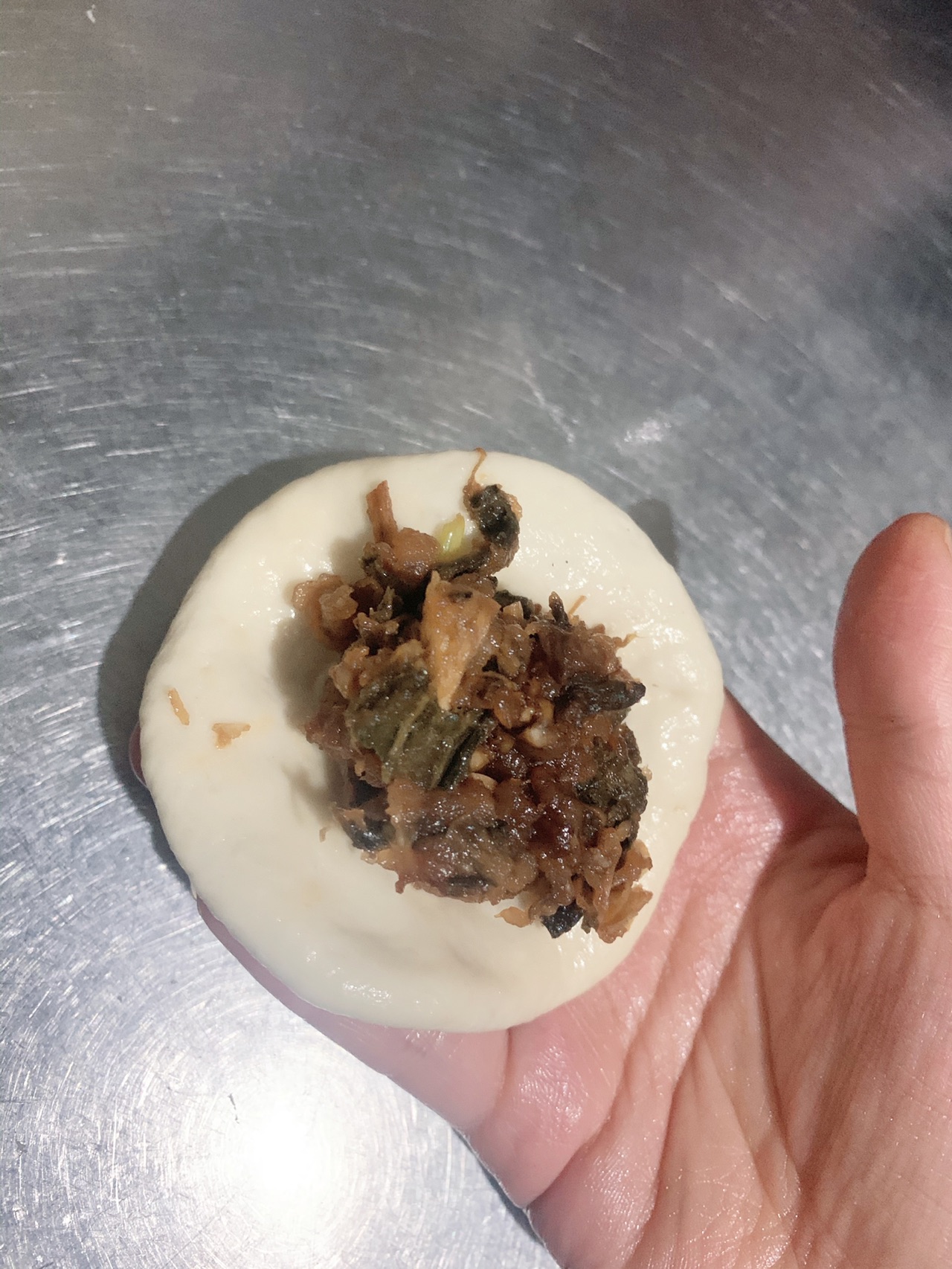 梅干菜肉锅盔