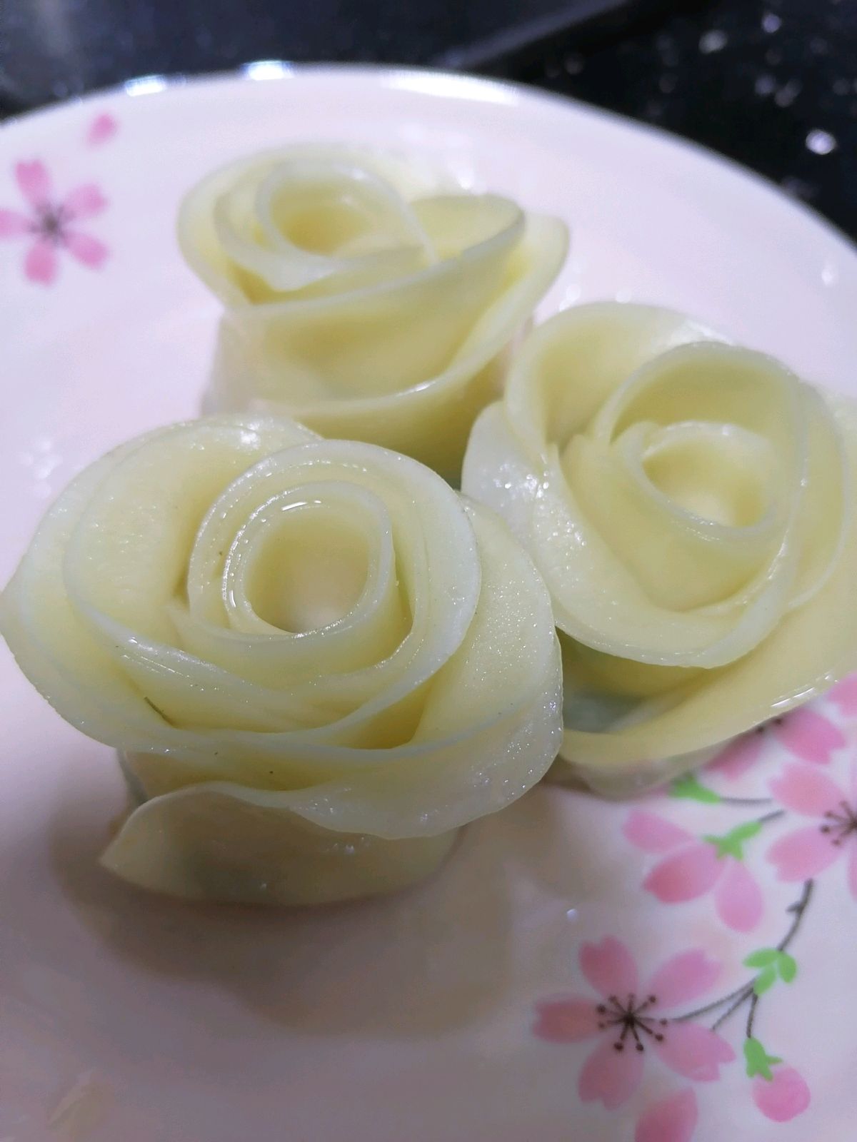 玫瑰花葱油饼