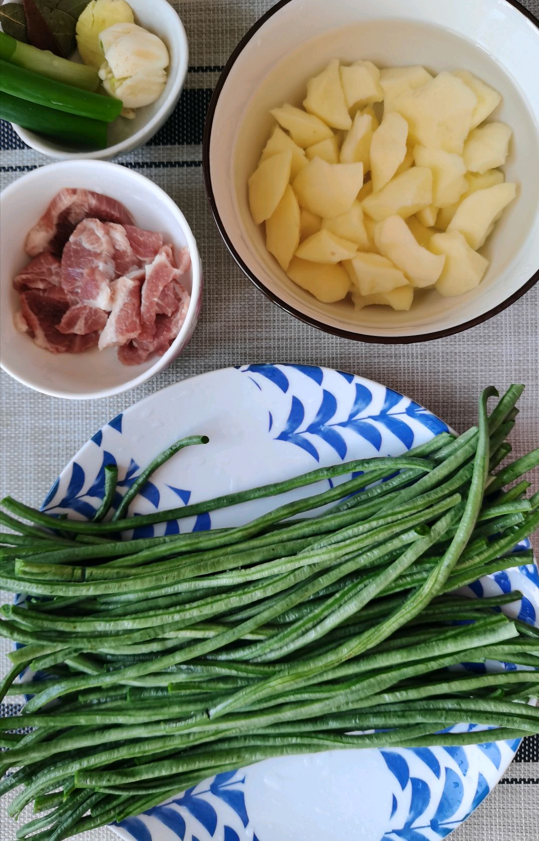 梅花肉酱豇豆