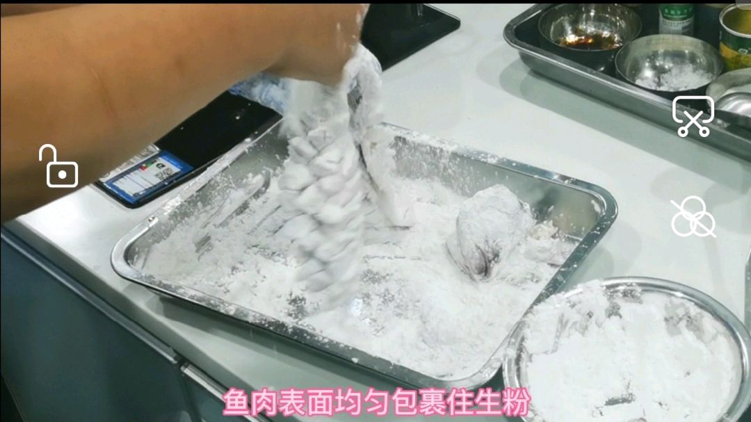 梅花迎客松伴松鼠鱼