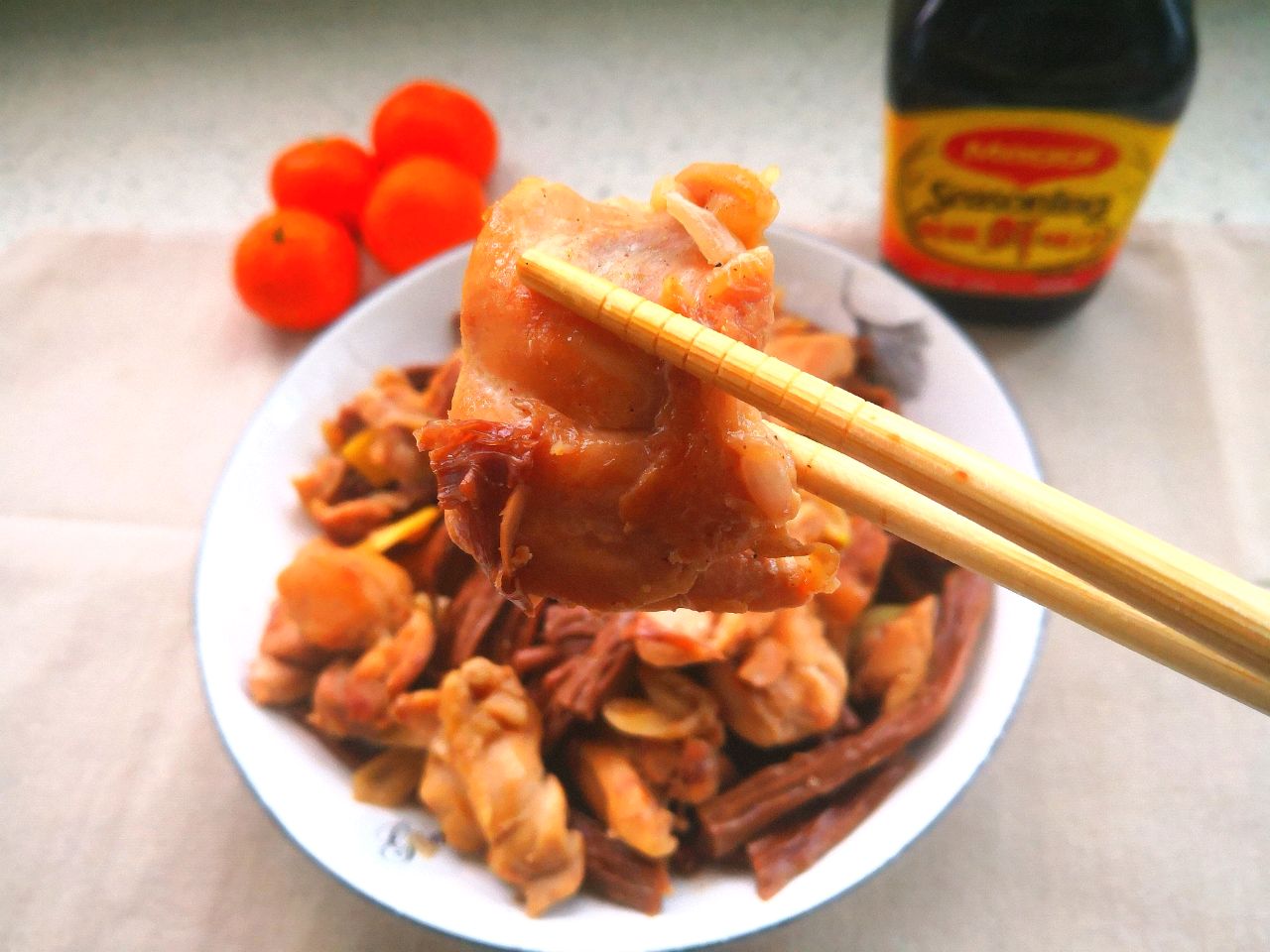 美极腐竹焖鸡腿