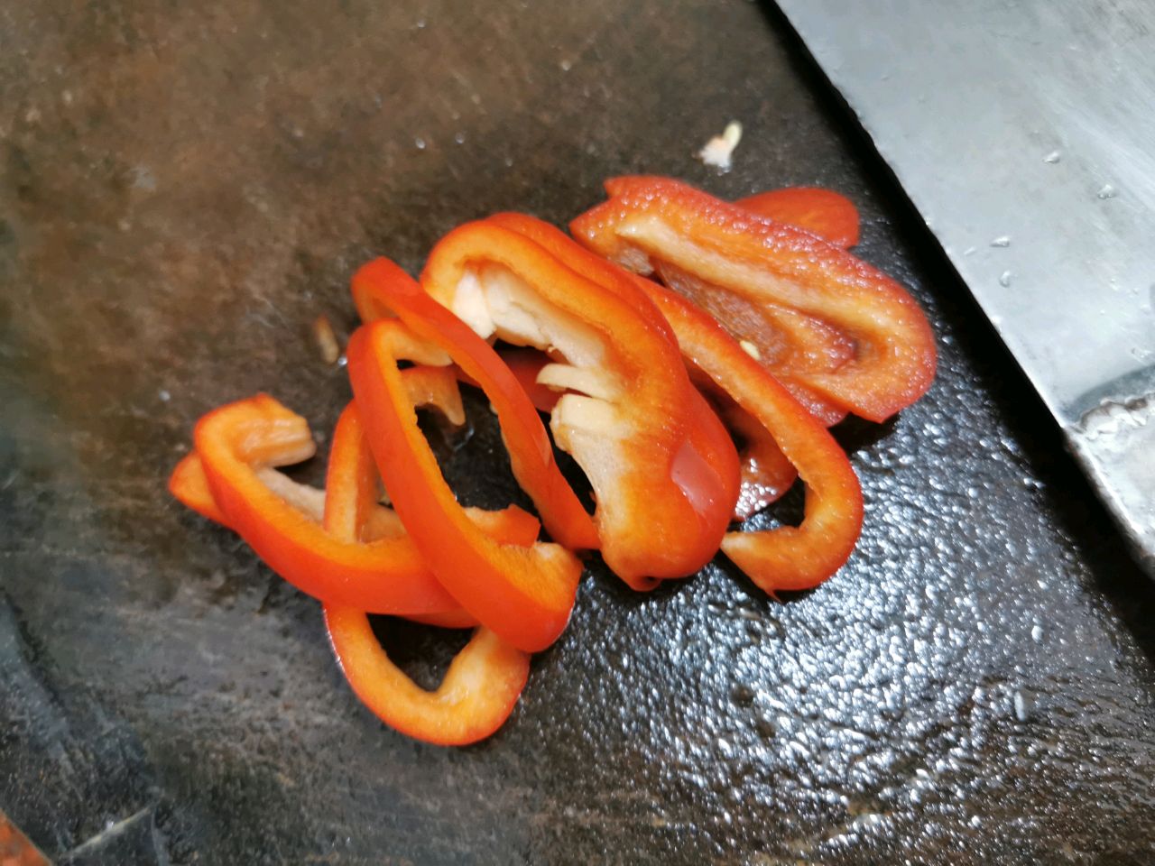 美极红烧鸡块