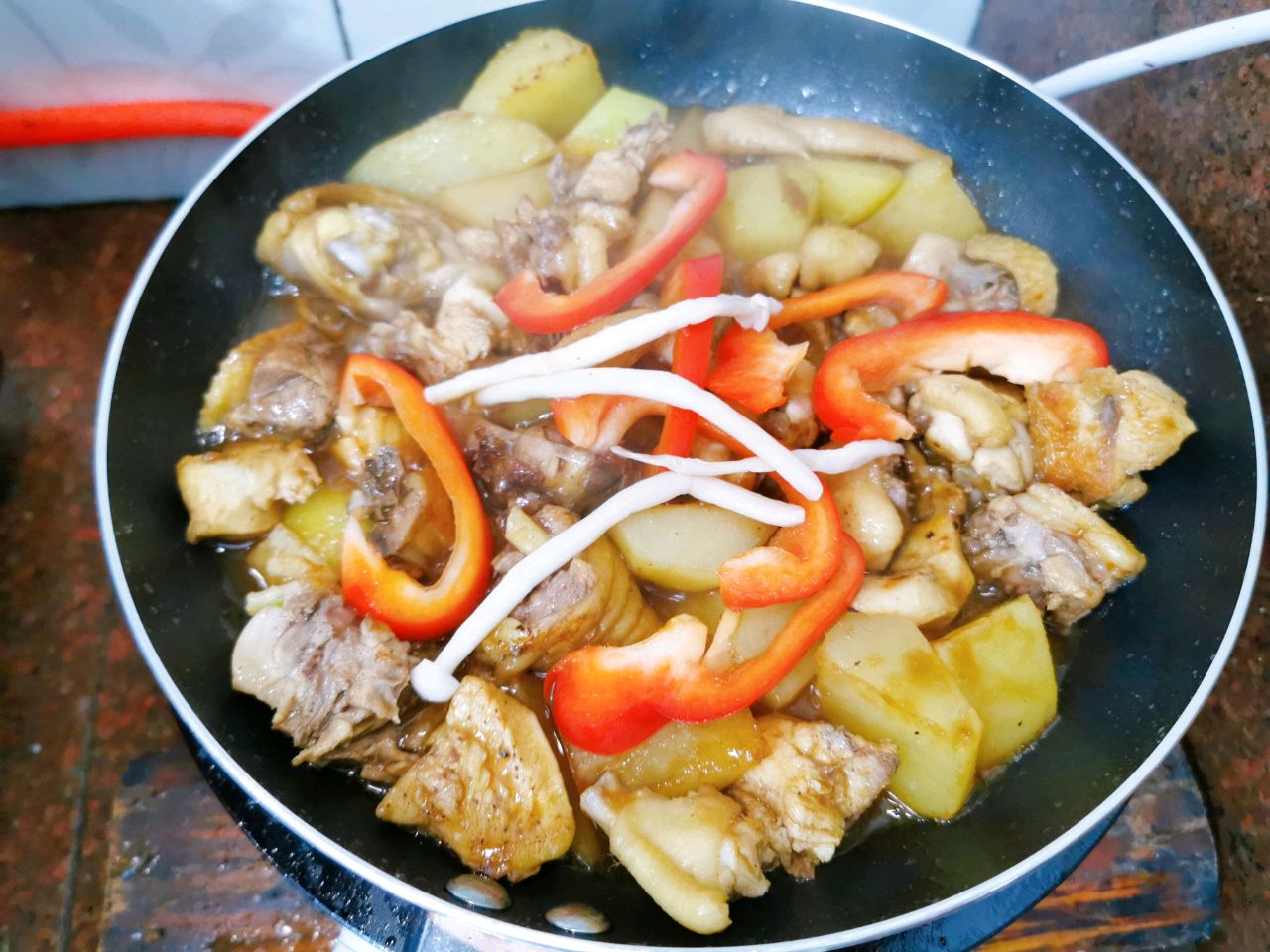美极红烧鸡块