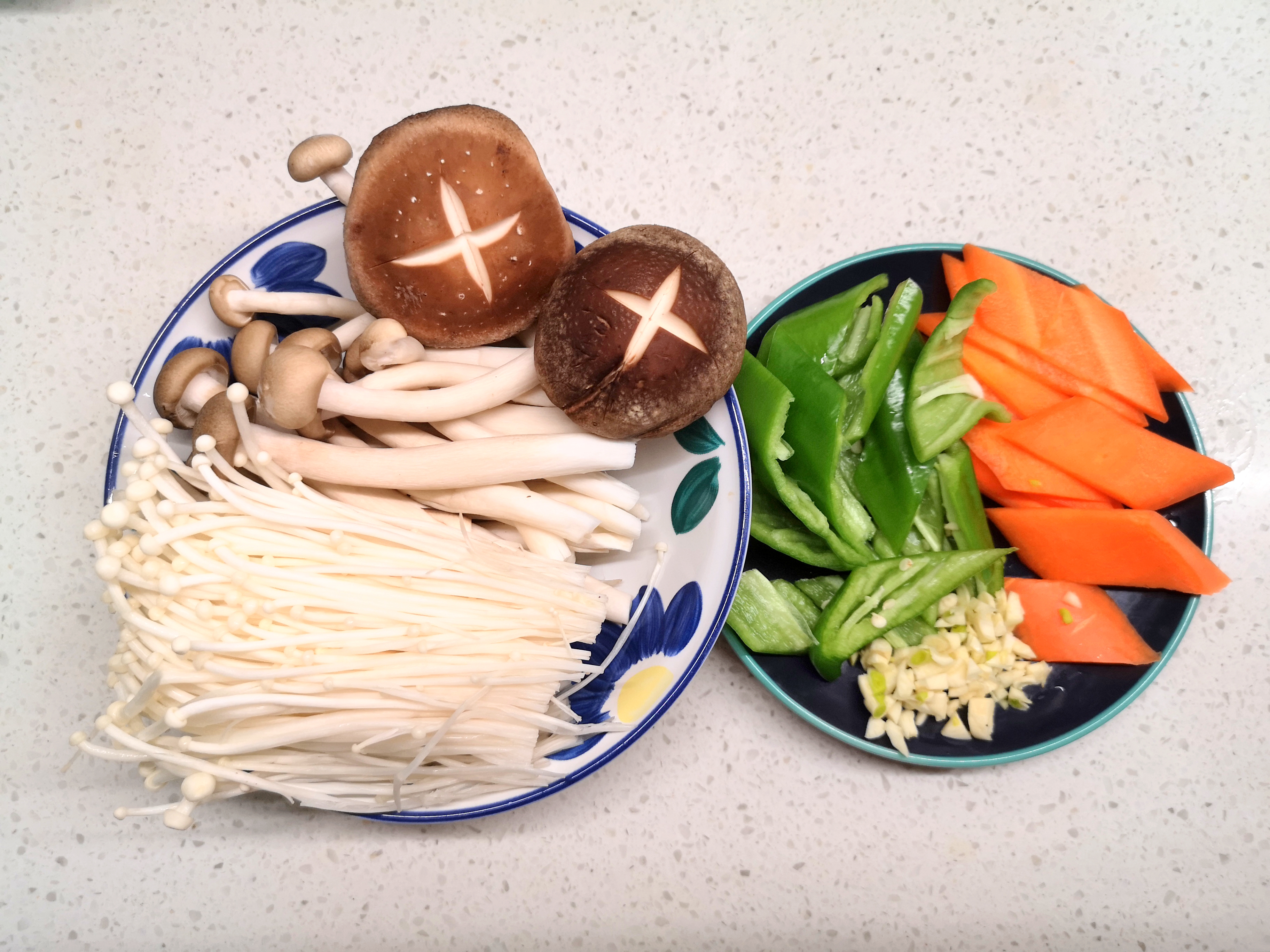 美极菌菇小炒