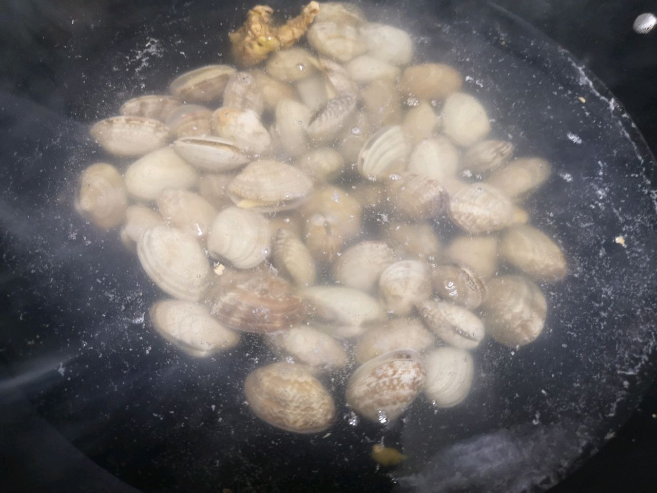 美极鲜辣拌花甲