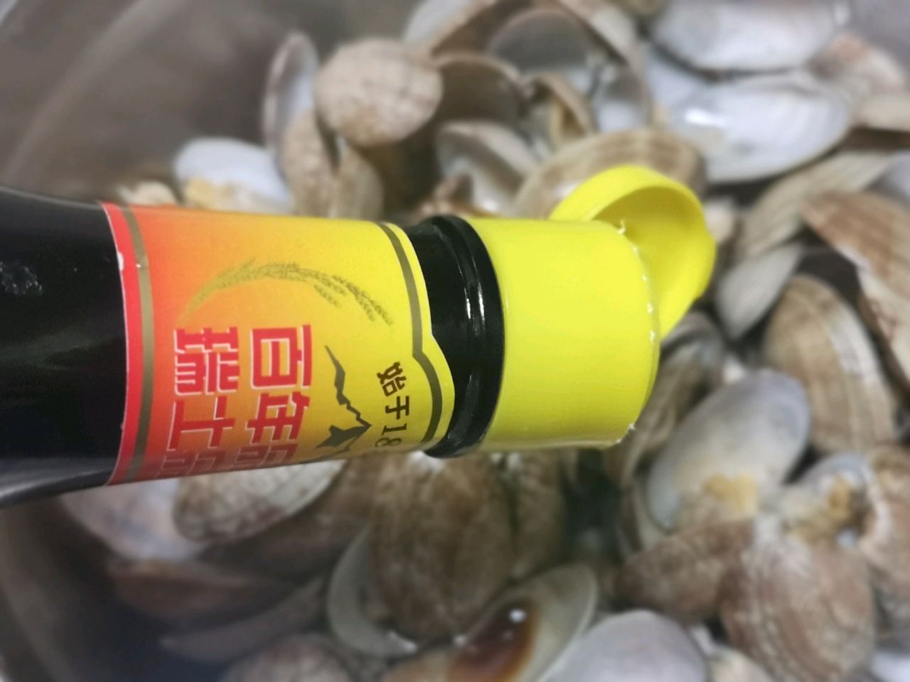 美极鲜辣拌花甲