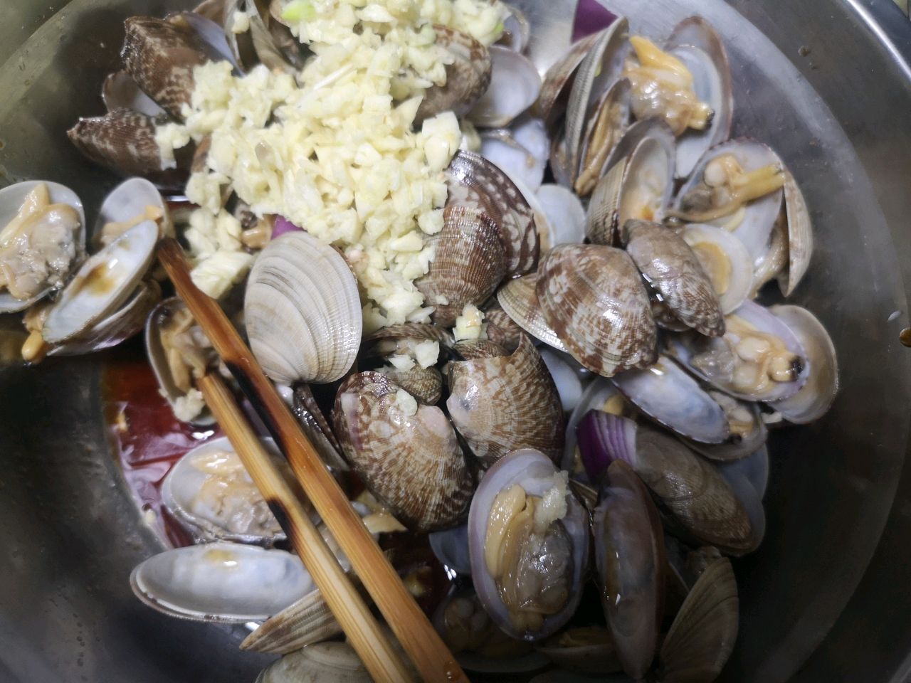 美极鲜辣拌花甲