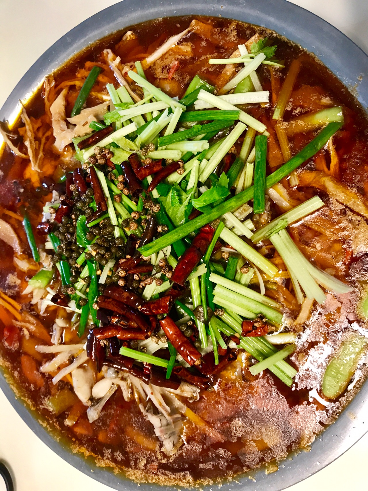 美蛙鱼头