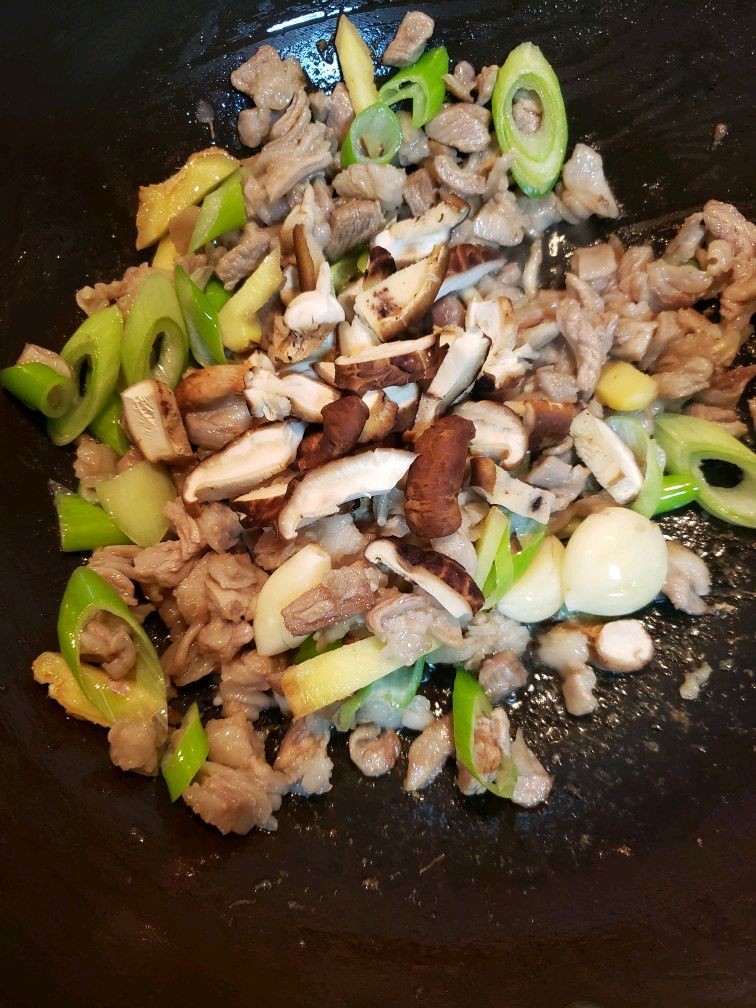 美味百搭的羊肉臊子