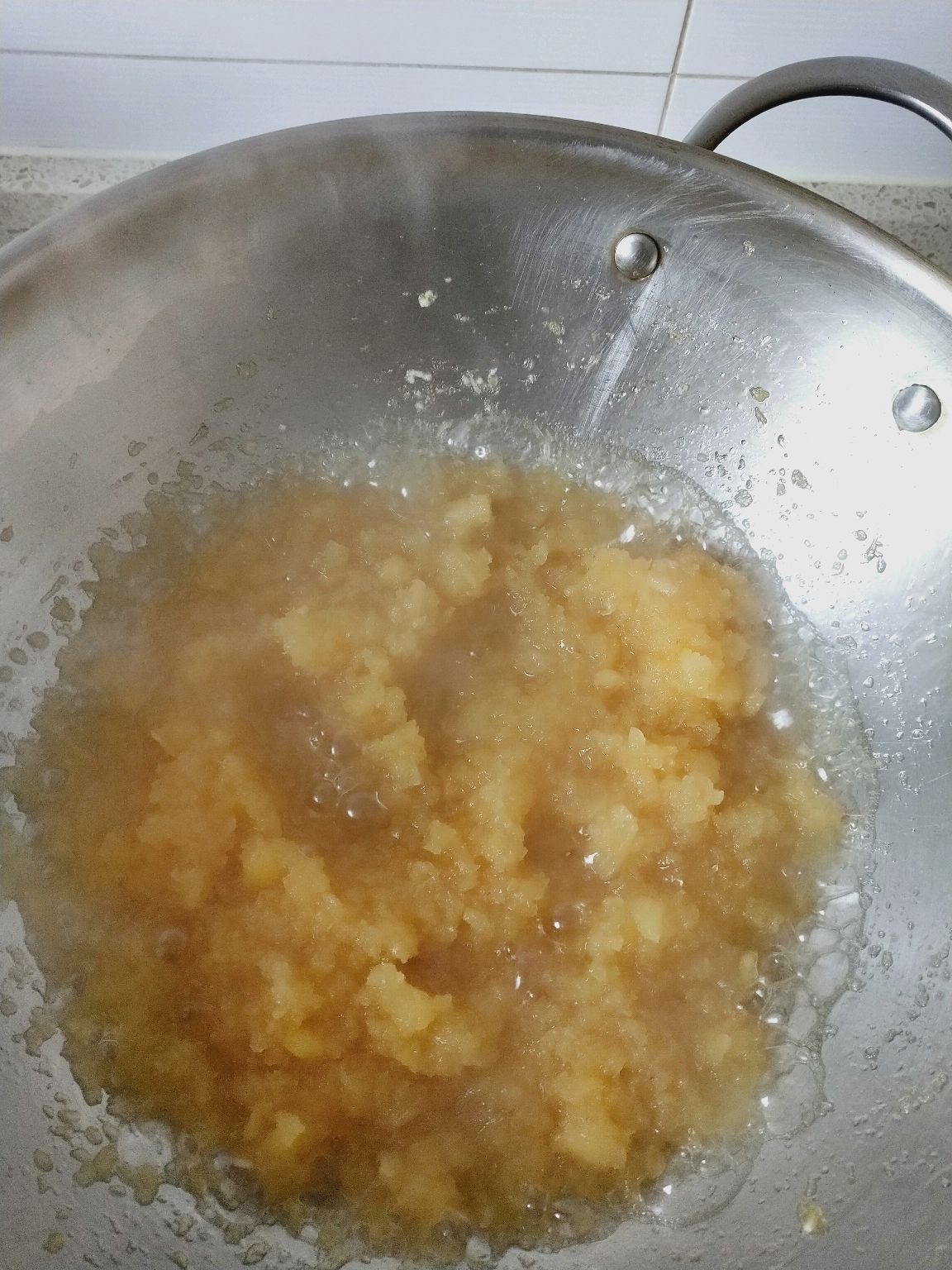 美味菠萝果酱