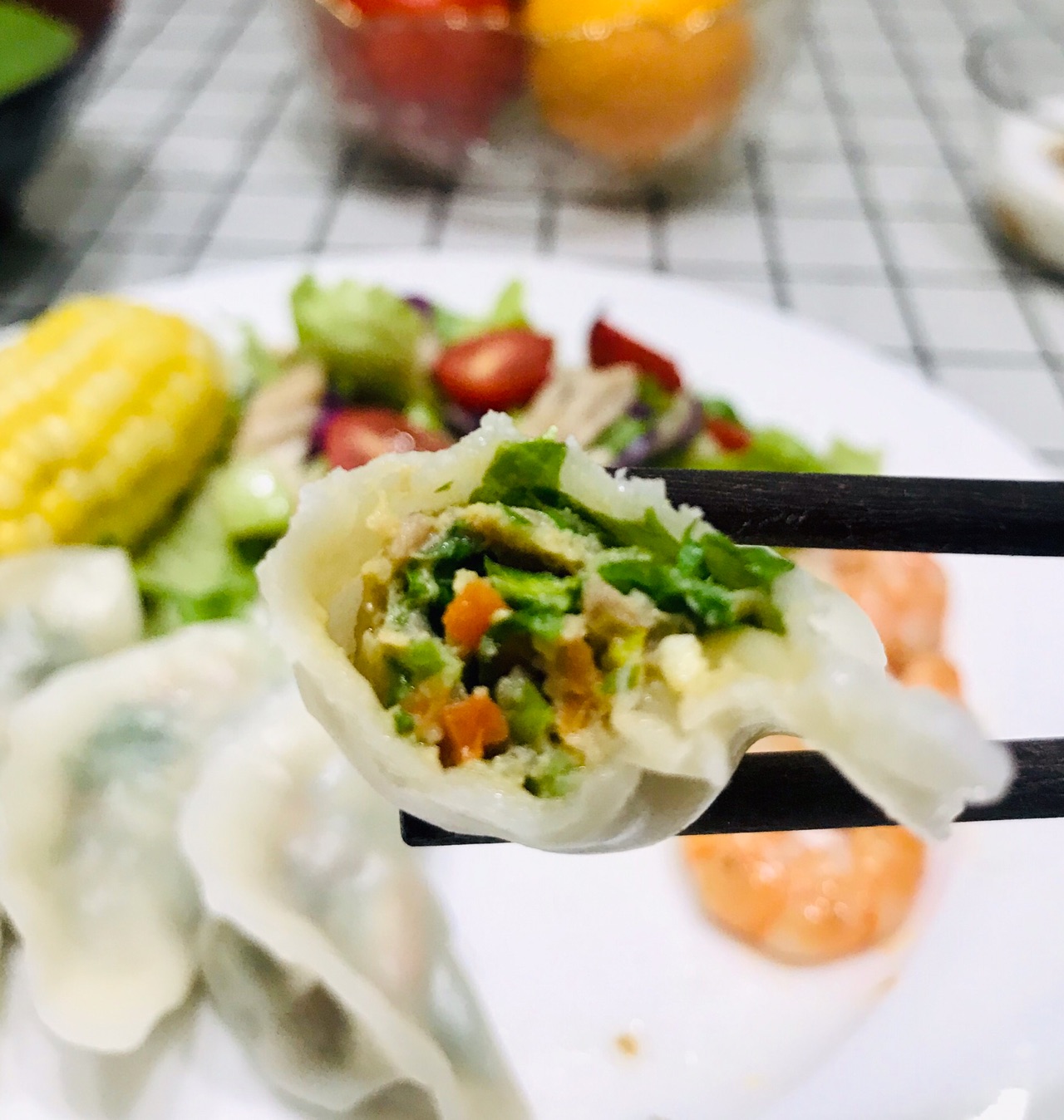 美味的芹菜猪肉水饺