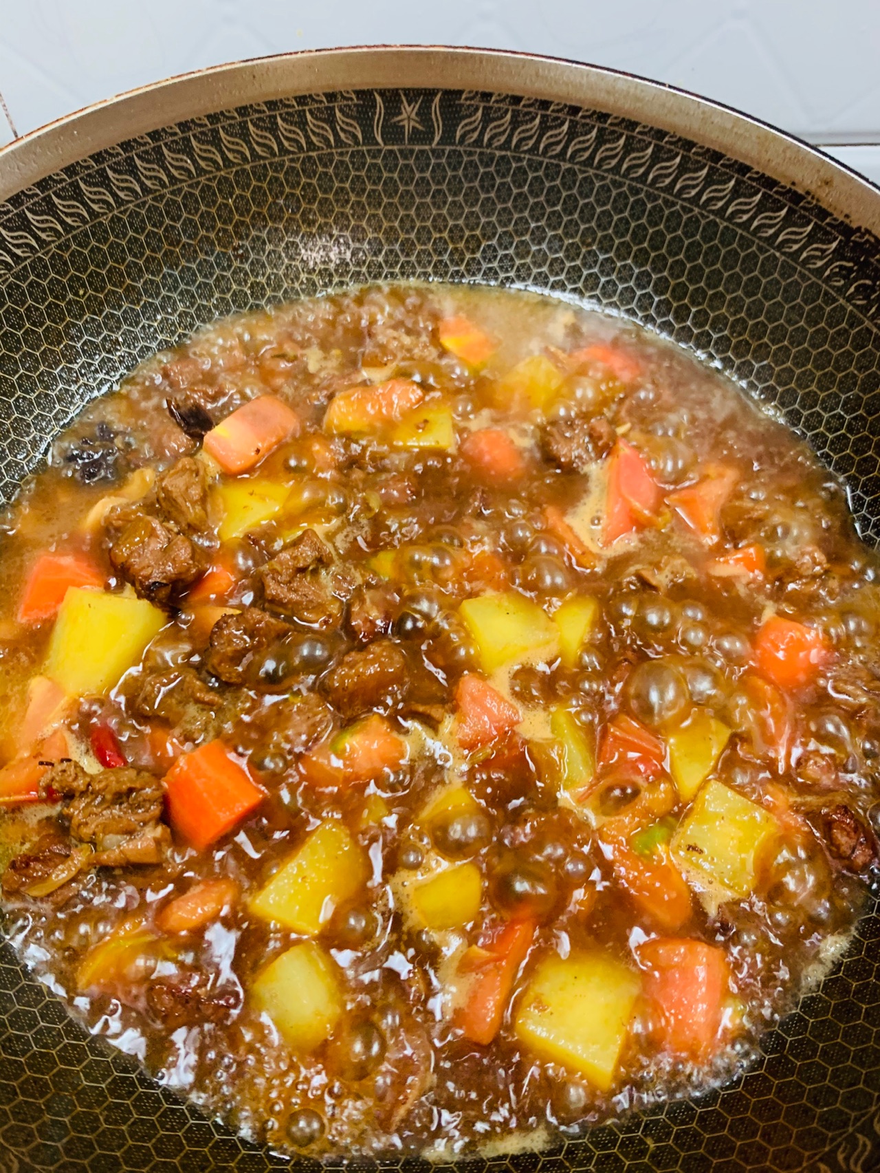 美味红烩牛筋腩