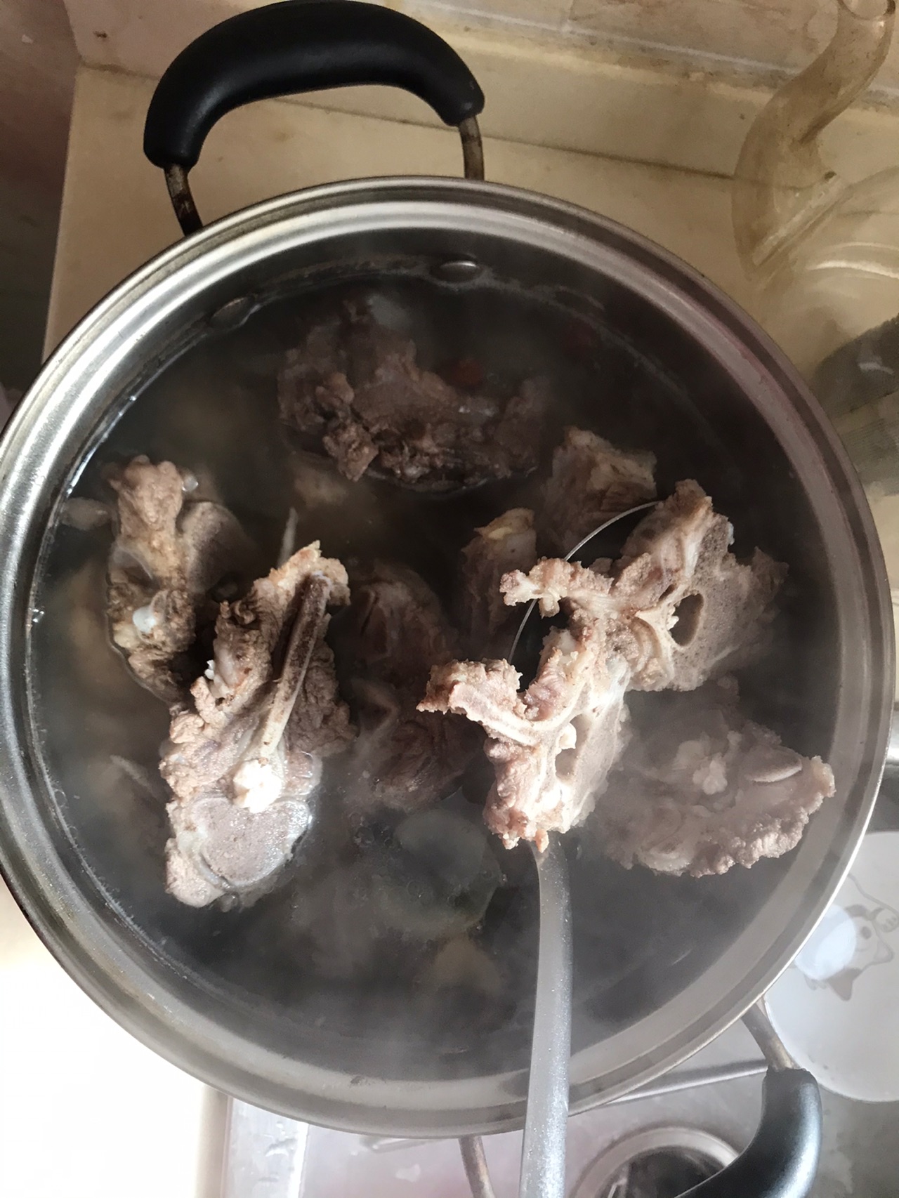 美味羊蝎子
