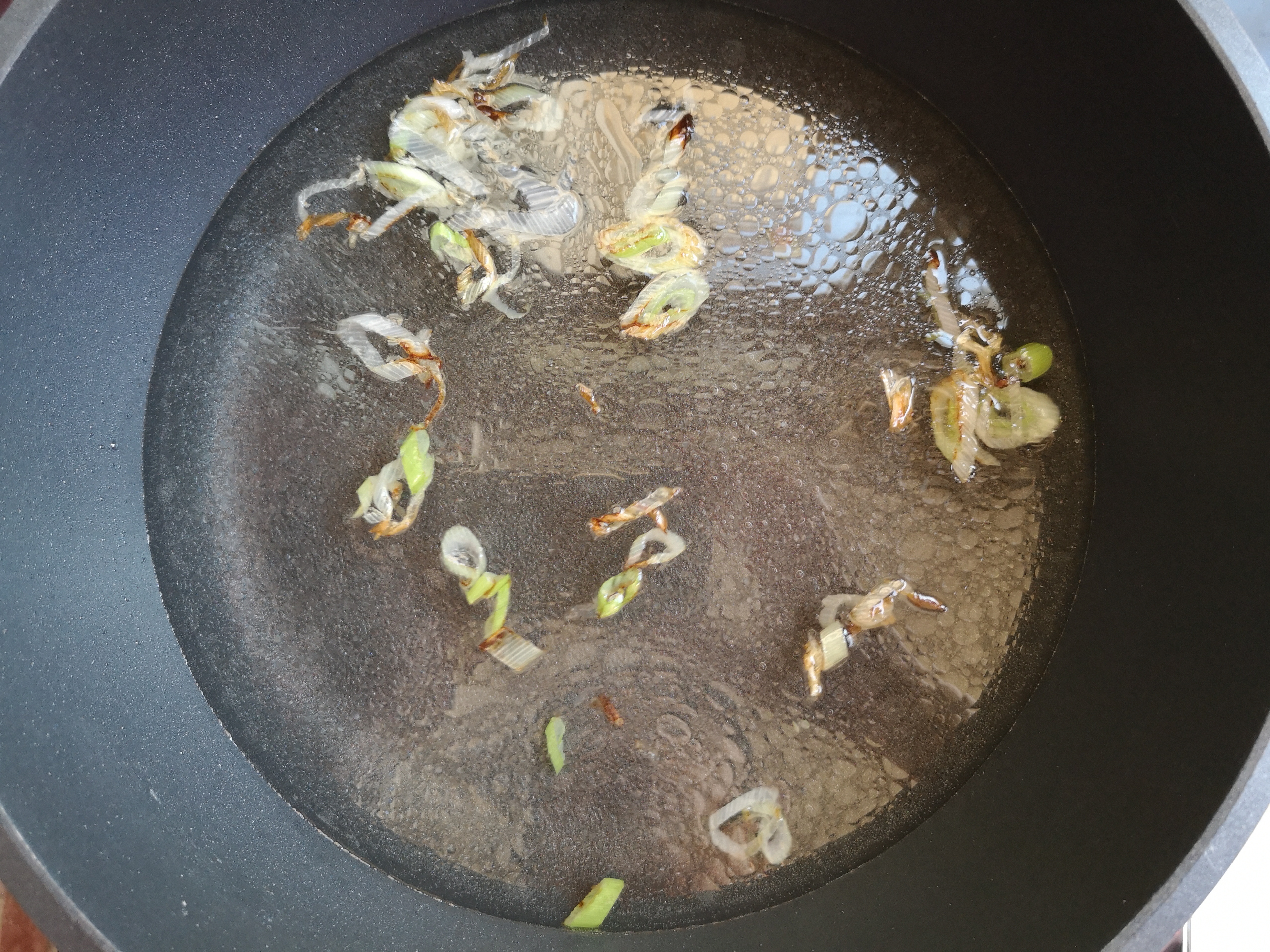 美味营养的荞麦牛肉面